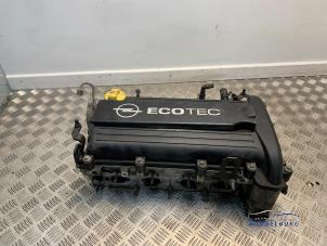 Gebruikte Cilinderkop Opel Vectra C Caravan 2.2 DIG 16V Prijs € 299,00 Margeregeling aangeboden door Autodemontagebedrijf Middelburg B.V