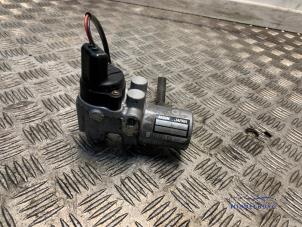 Gebruikte Rembekrachtiger Toyota Prius (NHW20) 1.5 16V Prijs € 19,00 Margeregeling aangeboden door Autodemontagebedrijf Middelburg B.V