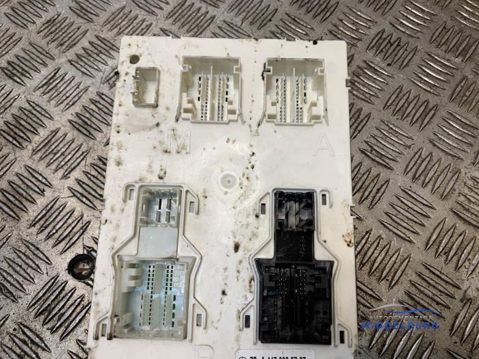 Dator , karosskontroll (BCM) från en Mercedes-Benz Vito (447.6) 1.6 109 CDI 16V 2016