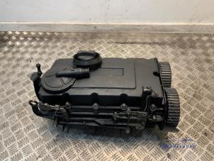 Gebruikte Cilinderkop Volkswagen Touran (1T1/T2) 2.0 TDI 16V 136 Prijs € 280,00 Margeregeling aangeboden door Autodemontagebedrijf Middelburg B.V