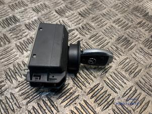 Gebruikte Sleutel + Contactslot Mercedes CLS AMG (C218) 5.5 63 AMG V8 32V Performance package Prijs € 225,00 Margeregeling aangeboden door Autodemontagebedrijf Middelburg B.V