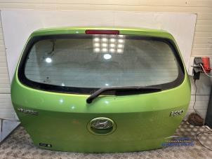 Begagnade Baklucka Hyundai i20 1.2i 16V Pris € 95,00 Marginaltabell erbjuds av Autodemontagebedrijf Middelburg B.V