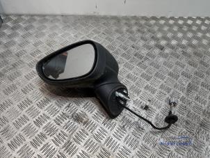 Gebruikte Buitenspiegel links Ford Fiesta 6 (JA8) 1.25 16V Prijs € 73,00 Margeregeling aangeboden door Autodemontagebedrijf Middelburg B.V