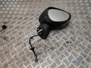 Gebruikte Buitenspiegel rechts Ford Fiesta 6 (JA8) 1.25 16V Prijs € 69,00 Margeregeling aangeboden door Autodemontagebedrijf Middelburg B.V