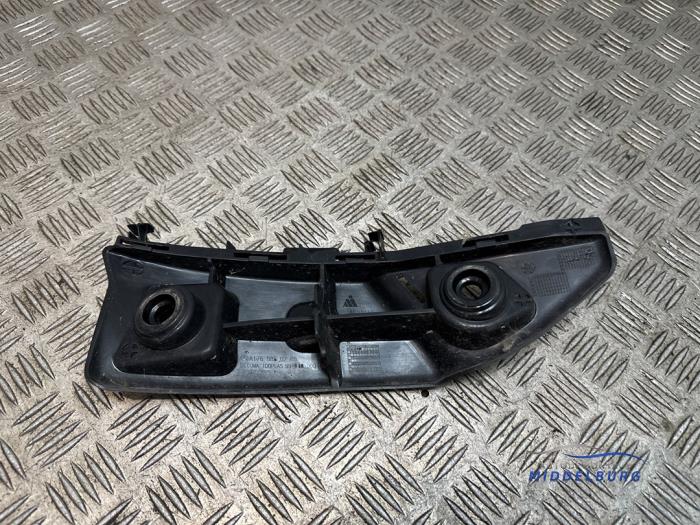 Rear bumper bracket, right Mercedes A 1.5 A-180 CDI, A-180d 16V ...