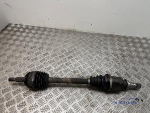 Gebruikte Homokineetas links-voor Dacia Logan MCV (KS) 1.6 16V Prijs € 23,00 Margeregeling aangeboden door Autodemontagebedrijf Middelburg B.V