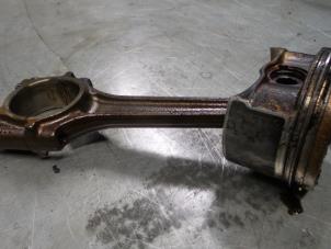 Begagnade Kolv Seat Altea (5P1) 1.6 Pris € 65,00 Marginaltabell erbjuds av A.T.S. van de Wiel