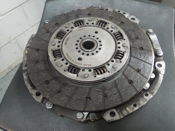 Koppelingsset (compleet) van een Alfa Romeo 159 Sportwagon (939BX) 1.9 JTDm 16V 2007