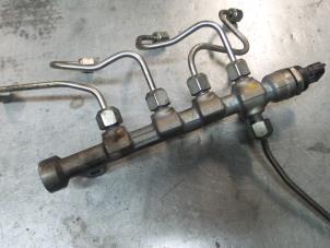 Begagnade Bränsleinsprutningsmunstycke Alfa Romeo Giulietta (940) 2.0 JTDm 16V 140 Pris € 95,00 Marginaltabell erbjuds av A.T.S. van de Wiel