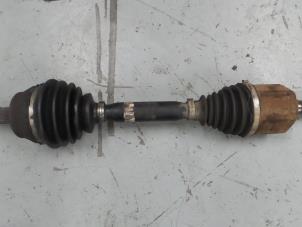 Begagnade Drivaxel, vänster fram Alfa Romeo Giulietta (940) 2.0 JTDm 16V 140 Pris € 90,00 Marginaltabell erbjuds av A.T.S. van de Wiel