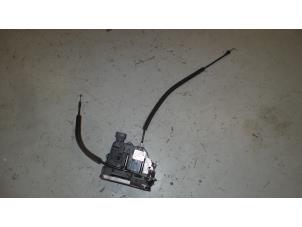 Begagnade Centrallåsmotor Fiat Ducato (250) 2.3 D 130 Multijet Pris € 45,00 Marginaltabell erbjuds av A.T.S. van de Wiel