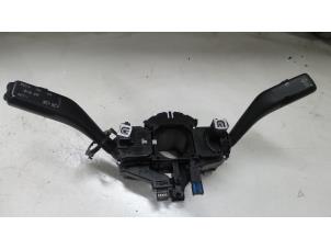 Begagnade Spak, rattstång Volkswagen Touran (1T1/T2) 1.6 Pris € 55,00 Marginaltabell erbjuds av A.T.S. van de Wiel