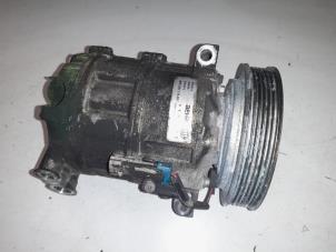 Gebruikte Aircopomp Alfa Romeo 159 (939AX) 3.2 JTS V6 24V Q4 Prijs € 145,00 Margeregeling aangeboden door A.T.S. van de Wiel