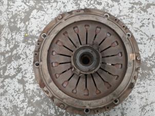 Gebruikte Dubbele massa vliegwiel Alfa Romeo GT (937) 1.9 JTD 16V Multijet Prijs € 95,00 Margeregeling aangeboden door A.T.S. van de Wiel