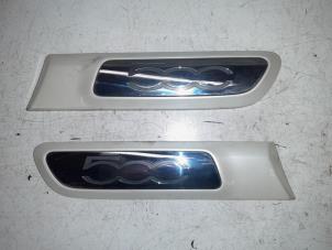 Begagnade Dekorstripe Fiat 500 (312) 1.4 16V Pris € 75,00 Marginaltabell erbjuds av A.T.S. van de Wiel