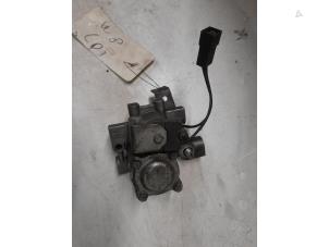 Begagnade LPI-modul Alfa Romeo 156 (932) 1.8 Twin Spark 16V Pris € 75,00 Marginaltabell erbjuds av A.T.S. van de Wiel