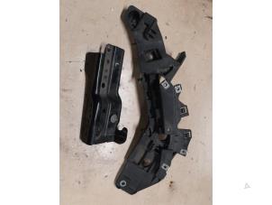 Begagnade Strålkastarlist, vänster Fiat Ducato (250) 2.3 D 130 Multijet Minibus Extralongo Pris € 45,00 Marginaltabell erbjuds av A.T.S. van de Wiel