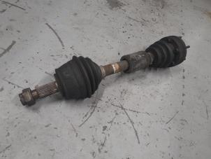 Gebruikte Steekas links-voor Alfa Romeo GT (937) 2.0 JTS 16V Prijs € 65,00 Margeregeling aangeboden door A.T.S. van de Wiel