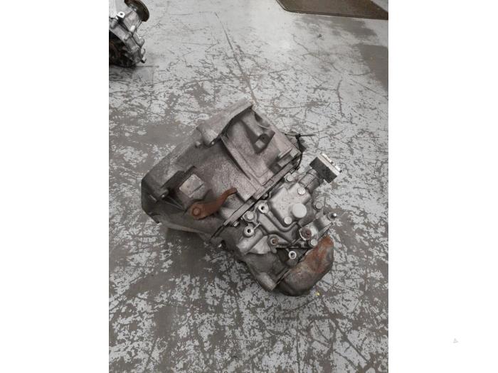 Växellåda från en Alfa Romeo MiTo (955) 1.4 2011