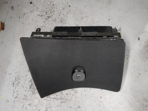 Gebruikte Dashboardkastje Alfa Romeo 156 (932) 2.5 V6 24V Prijs € 50,00 Margeregeling aangeboden door A.T.S. van de Wiel