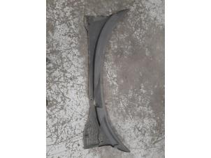 Gebruikte Paravent Alfa Romeo MiTo (955) 1.4 Multi Air 16V Prijs € 40,00 Margeregeling aangeboden door A.T.S. van de Wiel