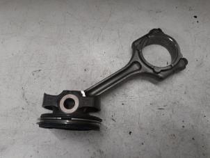 Używane Tlok Fiat Doblo Cargo (263) 1.6 D Multijet Cena € 140,00 Procedura marży oferowane przez A.T.S. van de Wiel