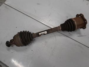 Begagnade Drivaxel, vänster fram Audi SQ5 (8RB) 3.0 TDI V6 24V Pris € 65,00 Marginaltabell erbjuds av A.T.S. van de Wiel