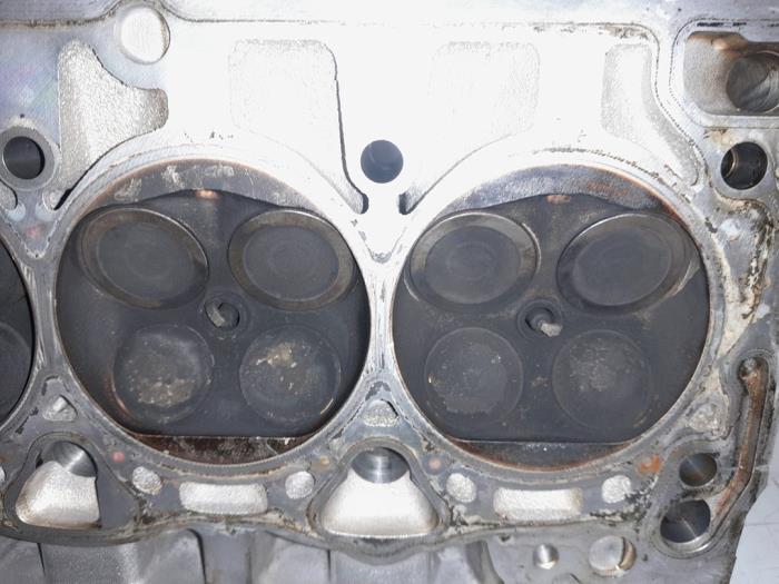 Topplock från en Audi A4 (B8) 1.8 TFSI 16V 2010