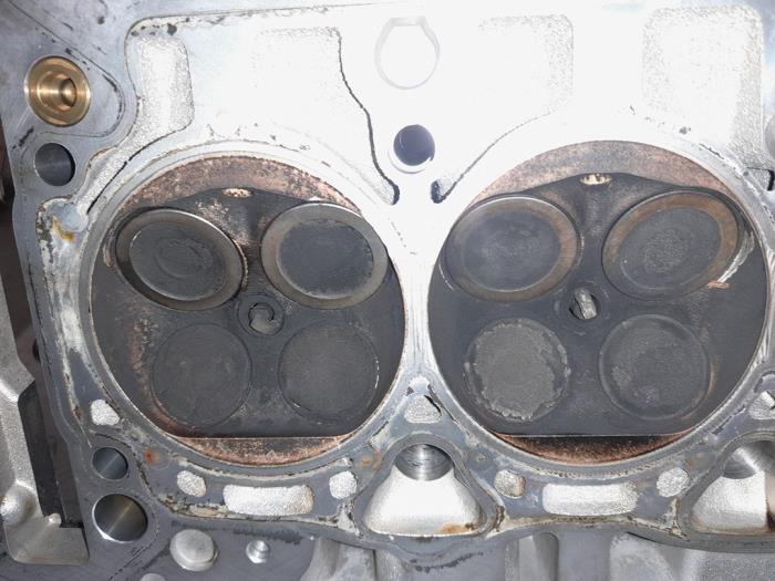 Topplock från en Audi A4 (B8) 1.8 TFSI 16V 2010