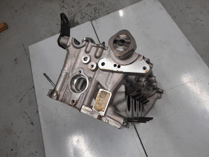 Topplock från en Audi A4 (B8) 1.8 TFSI 16V 2010