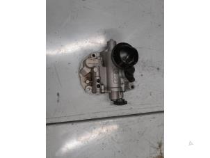 Używane Pompa oleju Audi A4 (B8) 1.8 TFSI 16V Cena € 85,00 Procedura marży oferowane przez A.T.S. van de Wiel