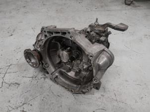 Gereviseerde Versnellingsbak Volkswagen Caddy Combi III (2KB,2KJ) 1.6 TDI 16V Prijs € 847,00 Inclusief btw aangeboden door A.T.S. van de Wiel