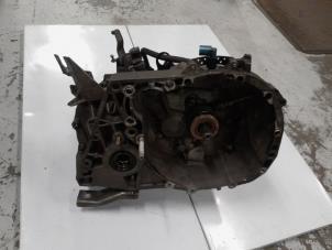 Begagnade Växellåda Renault Kangoo/Grand Kangoo (KW) 1.6 16V Pris € 375,00 Marginaltabell erbjuds av A.T.S. van de Wiel