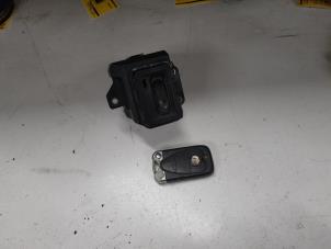 Begagnade Tändningslås + nyckel Alfa Romeo 159 Sportwagon (939BX) 1.8 MPI 16V Pris € 70,00 Marginaltabell erbjuds av A.T.S. van de Wiel