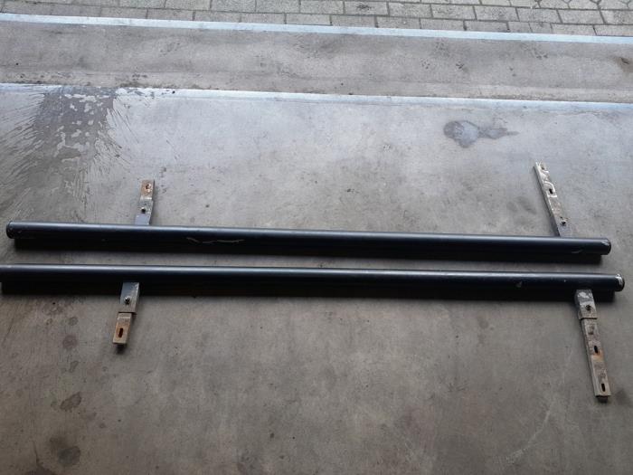 Sidobalk från en Fiat Doblo Cargo (263) 1.6 D Multijet 2012