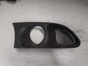 Używane Kratka zderzaka Alfa Romeo 156 Cena € 20,00 Procedura marży oferowane przez A.T.S. van de Wiel