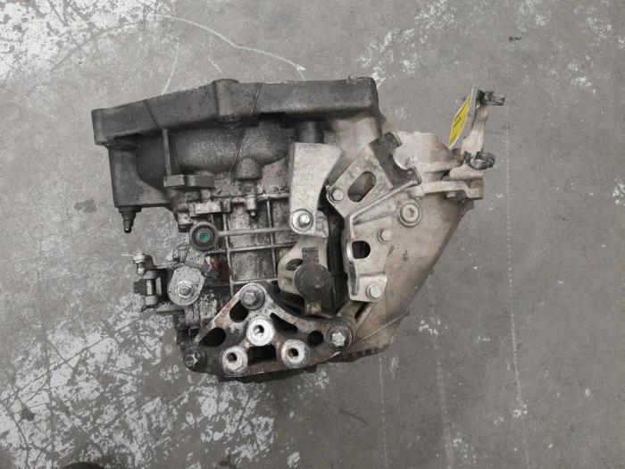 Växellåda från en Fiat Doblo Cargo (263) 1.6 D Multijet 2012