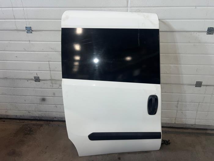 Skjutdörr, höger från en Fiat Doblo Cargo (263) 1.6 D Multijet 2012