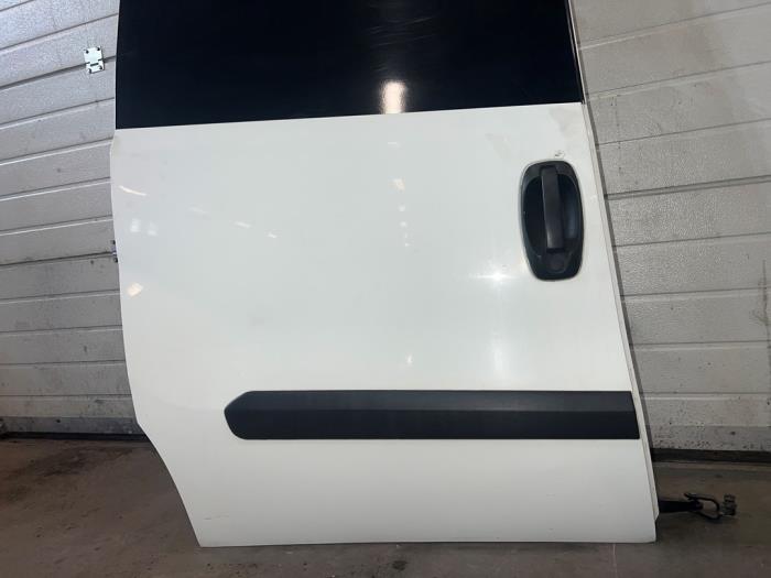 Skjutdörr, höger från en Fiat Doblo Cargo (263) 1.6 D Multijet 2012