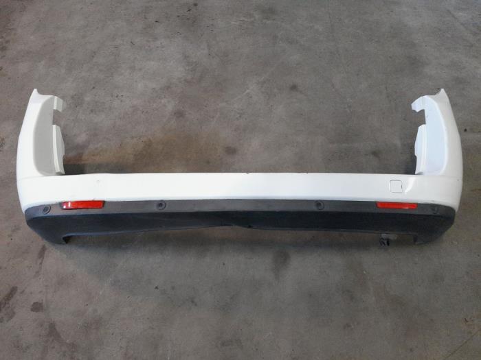 Bakre stötfångare från en Fiat Doblo Cargo (263) 1.6 D Multijet 2012