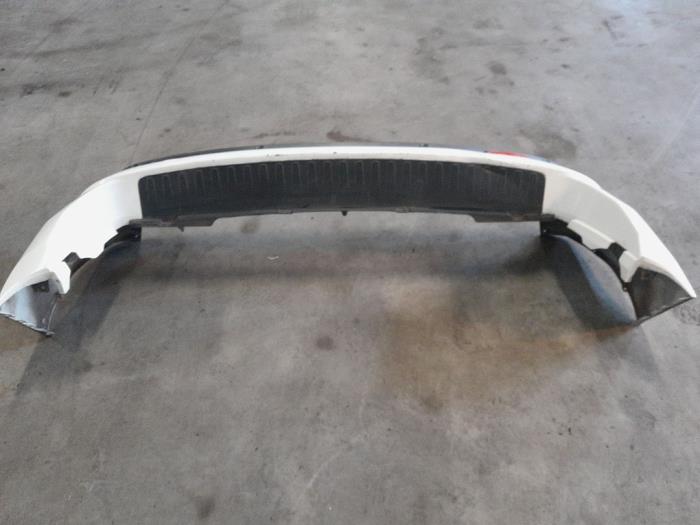 Bakre stötfångare från en Fiat Doblo Cargo (263) 1.6 D Multijet 2012