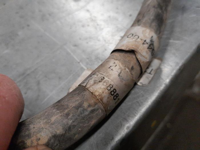 Luftkonditioneringsledning från en Fiat Doblo Cargo (263) 1.6 D Multijet 2012