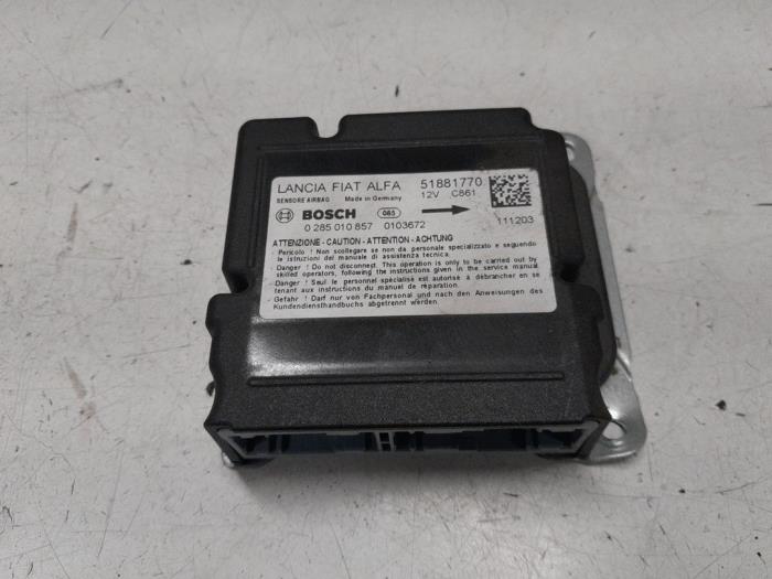 Airbagmodul från en Fiat Doblo Cargo (263) 1.6 D Multijet 2012