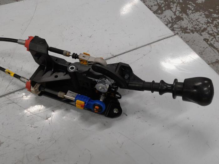 Mekanism, växellåda från en Fiat Doblo Cargo (263) 1.6 D Multijet 2012