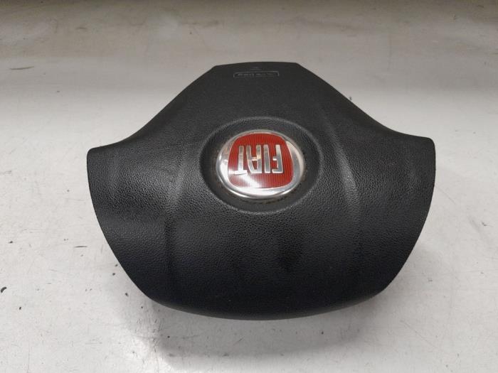 Vänster airbag (ratt) från en Fiat Doblo Cargo (263) 1.6 D Multijet 2012
