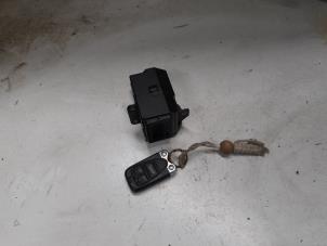 Begagnade Tändningslås + nyckel Alfa Romeo 159 (939AX) 1.9 JTS 16V Pris € 70,00 Marginaltabell erbjuds av A.T.S. van de Wiel