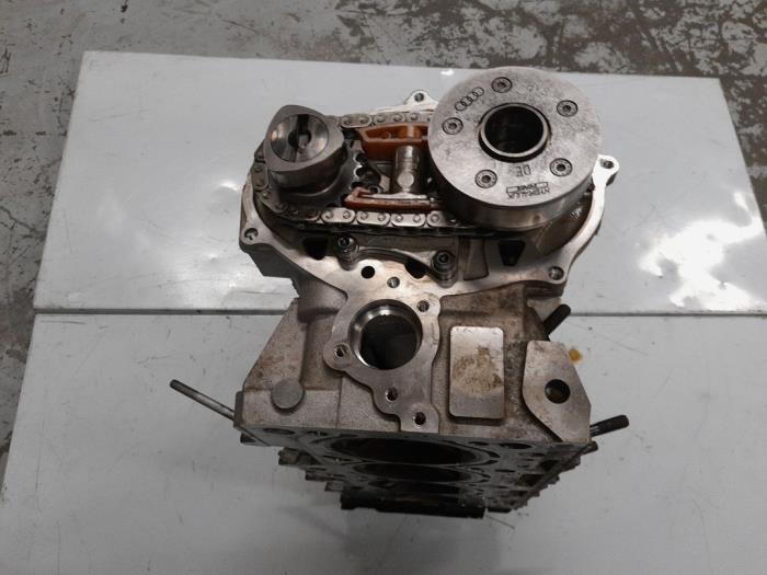 Topplock från en Seat Leon (1P1) 2.0 TFSI Cupra 16V 2009