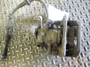 Begagnade Bakre bromsok, vänster Alfa Romeo Giulietta (940) 2.0 JTDm 16V 140 Pris € 50,00 Marginaltabell erbjuds av A.T.S. van de Wiel