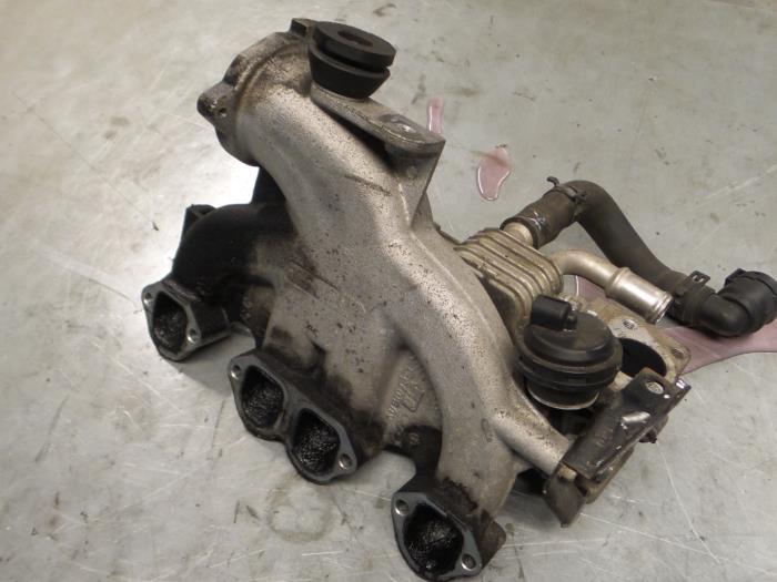 EGR-kylare från en Seat Altea (5P1) 1.9 TDI 2007