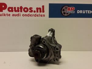 Gebruikte Stuurbekrachtiging Pomp Audi A6 Avant (C6) 2.4 V6 24V Prijs € 24,99 Margeregeling aangeboden door AP Auto's